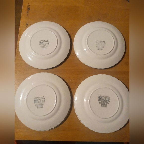 8 Johnson Brothers Coaching Scenes 6 1/4”  Bread Dessert Plate🪝 - Picture 6 of 7